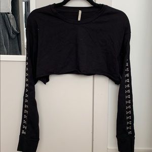 Black Cropped Long Sleeve